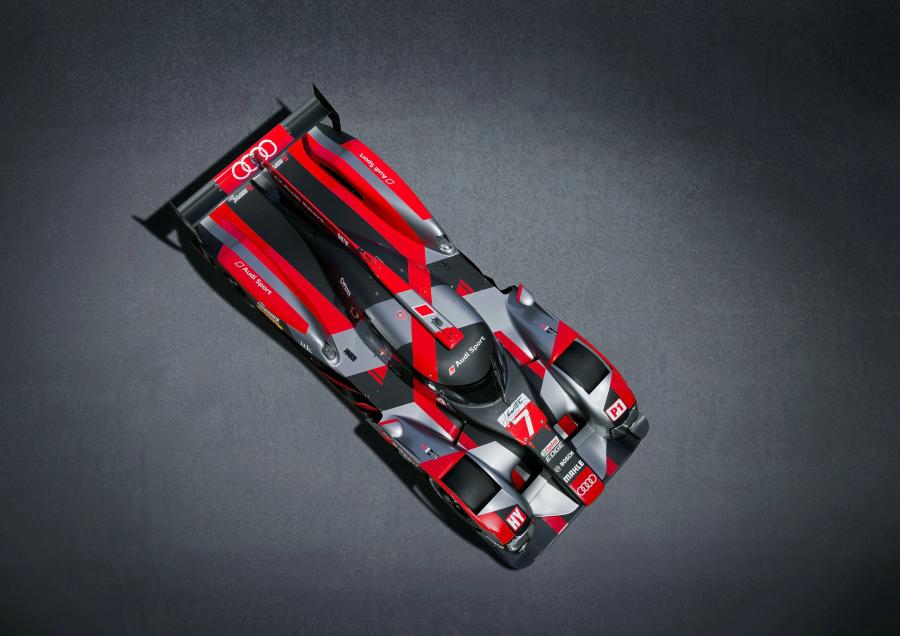  Audi R18 e-tron Quattro 2016 года  (фото 13 из 32)